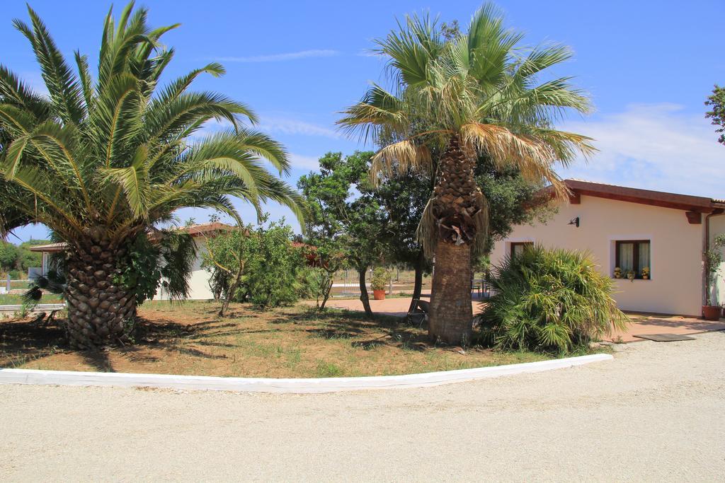 Agliado Villa Platamona Exteriör bild