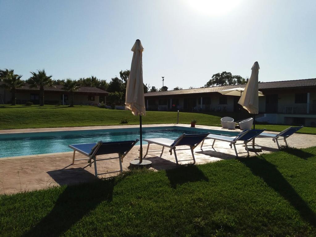 Agliado Villa Platamona Exteriör bild