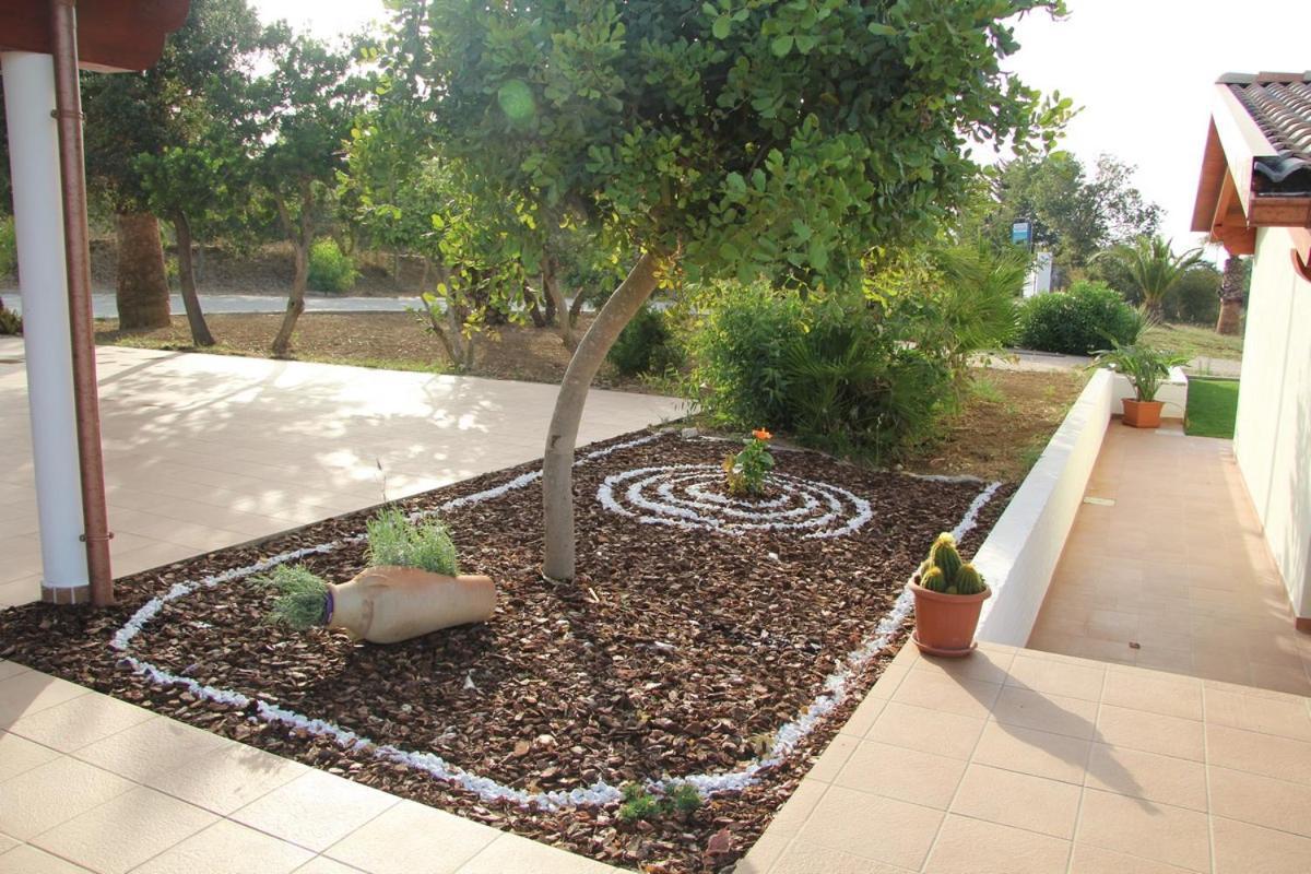 Agliado Villa Platamona Exteriör bild